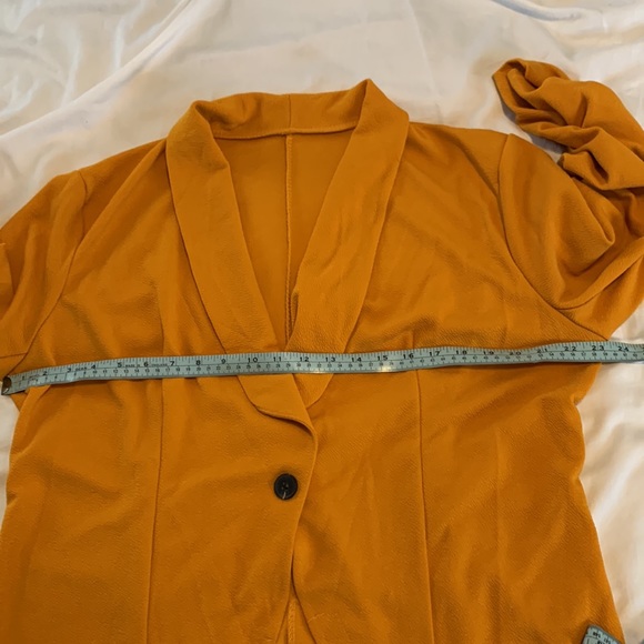 Blazer in soft 100% polyester, turmeric colour, size XXL. - Picture 3 of 8